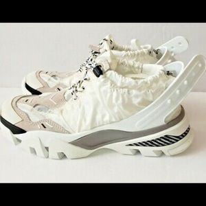 Calvin Klein205W39NYC Caramene8 DrawString Sneaker